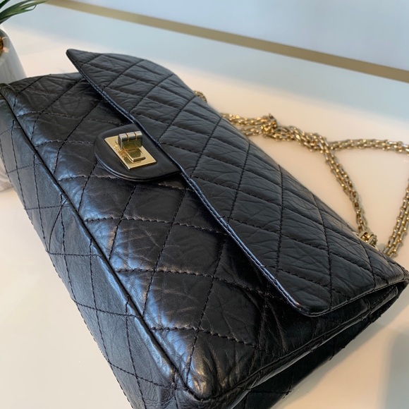 Chanel Reissue 2.55 (size 226) - Picture 5 of 7